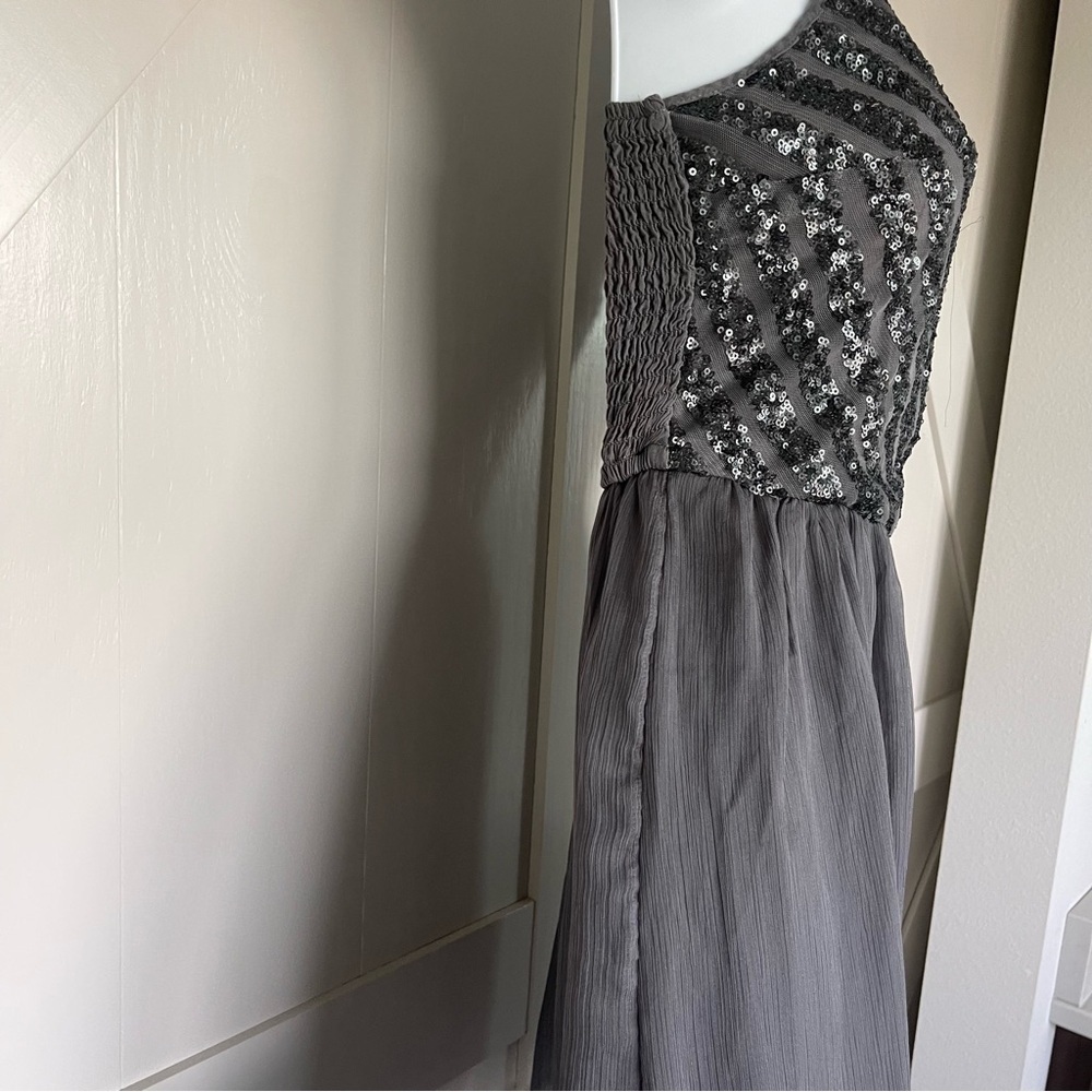 Hollister XS gray sequin top mini dress - Picture 3 of 7
